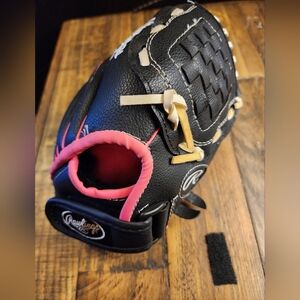 Rawlings Player Series Black Glove with Pink Trim 10.5"